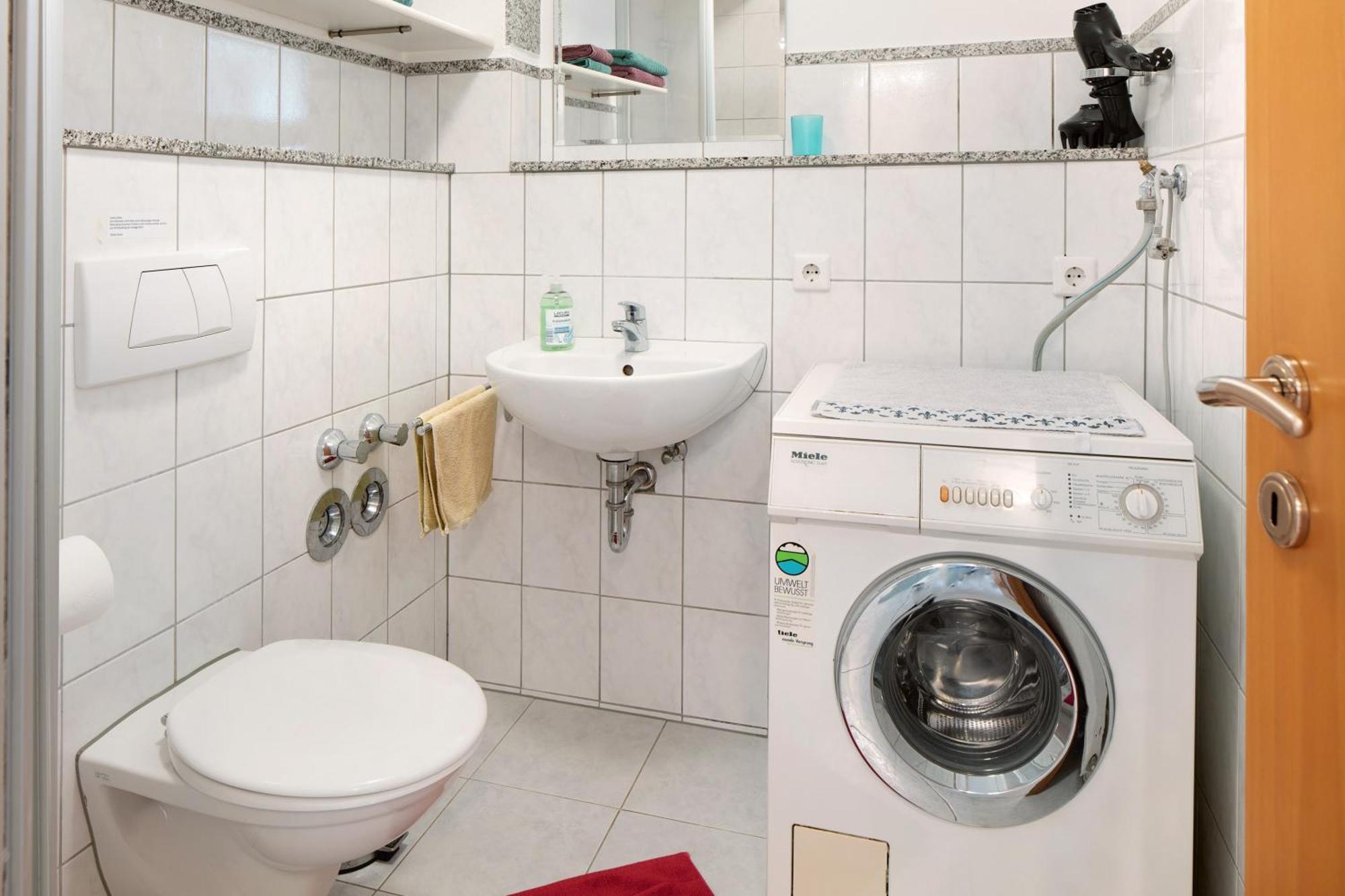 Ferienwohnung Gloeckler Freiburg im Breisgau Exterior photo